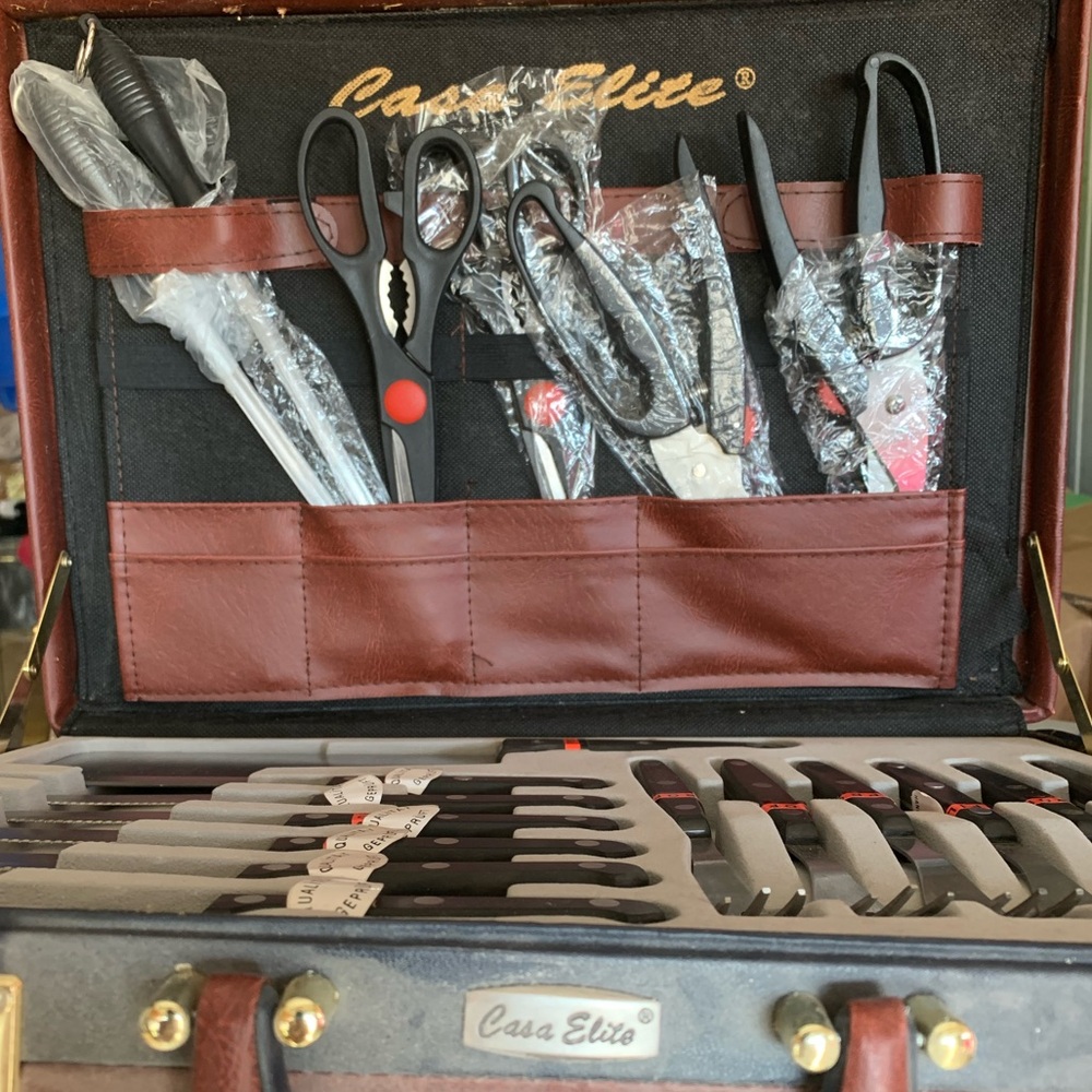 New vintage 27 piece kitchen knives utensils set